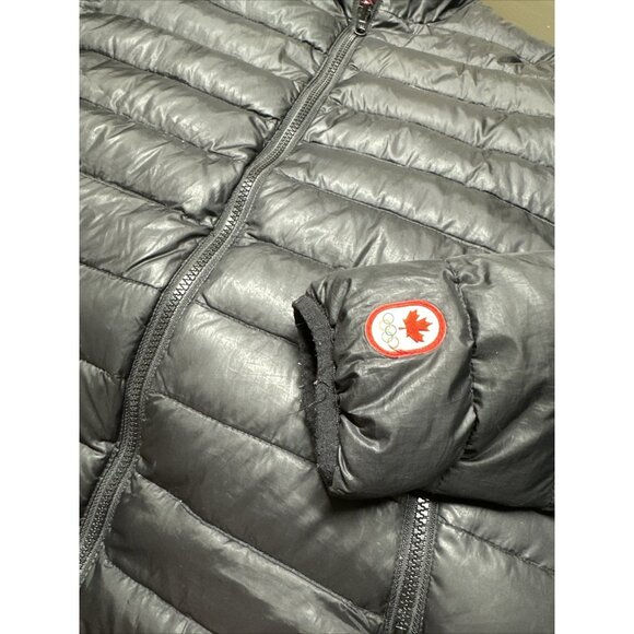 HBC Hudson’s Bay Woman M Down Puffer Reversable Team Cananda Olympic Jacket Red - Picture 8 of 10